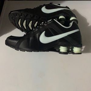 Nike shox 8.5